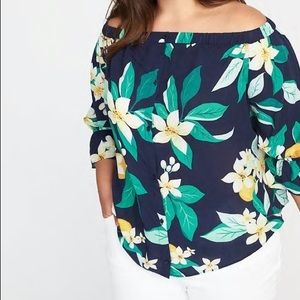 Old Navy Summery Top